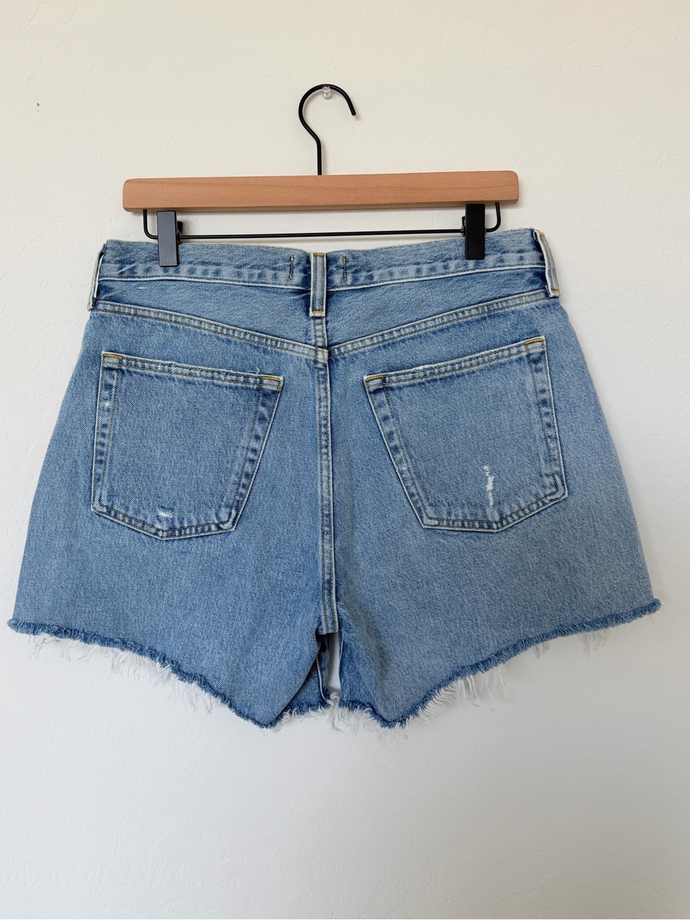 AGOLDE Parker Long Shorts Size 28 - Picture 5 of 6